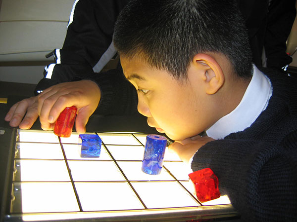 A 12 year old Jeremy Lin, playing a game.