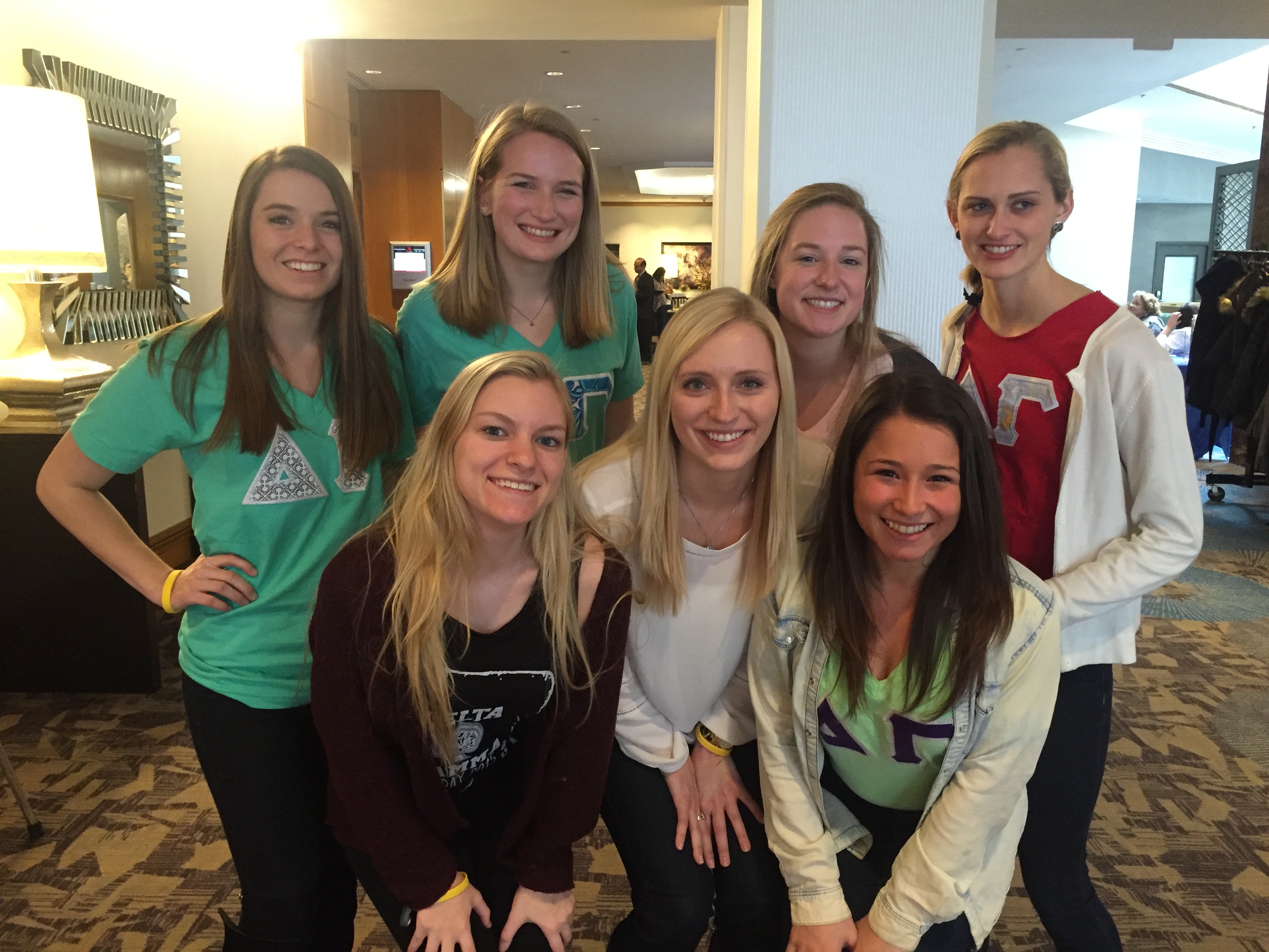 Delta Gamma volunteers at the 2016 AFB Leadership Conference