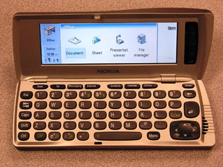 Figure 2: The Nokia 9290 open to the PDA display.